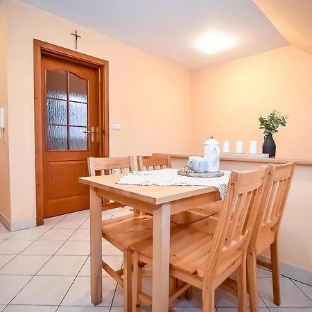 Apartment Aparteo Na Stromej *